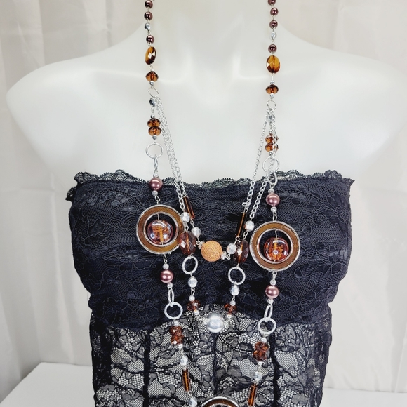 * Contemporary necklace 38" long multi strand orange & silver tone spinning - Picture 3 of 5